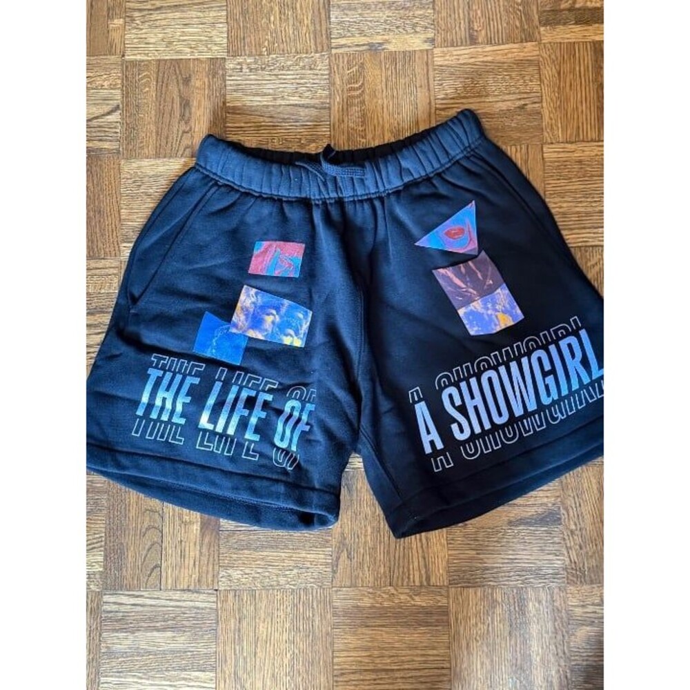 Taylor Swift - TLOASG - Black Sweat Shorts – Official Merch- XS